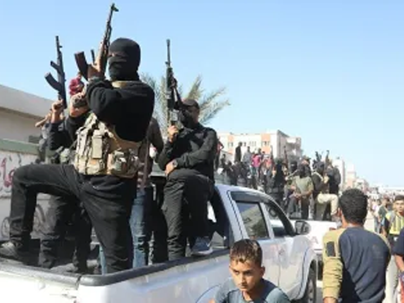 Hamas anuncia que deixará governo de Gaza e pressiona Israel por avanço em cessar-fogo