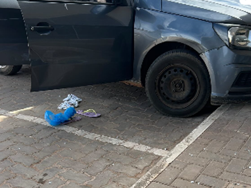 🔴AO VIVO: ataque a tiros em estacionamento deixa homem morto e esposa baleada, em Missão Velha; filho recém-nascido do casal não foi atingido por pouco