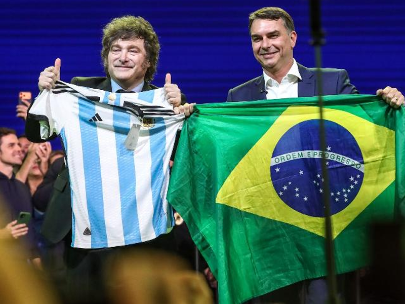 Chanceler argentino reitera apoio a Flávio e nega romper relação com Brasil