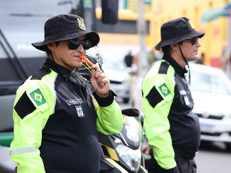 Trecho da Avenida Virgílio Távora será interditado nesta sexta-feira para obra de abastecimento de água, em Juazeiro do Norte
