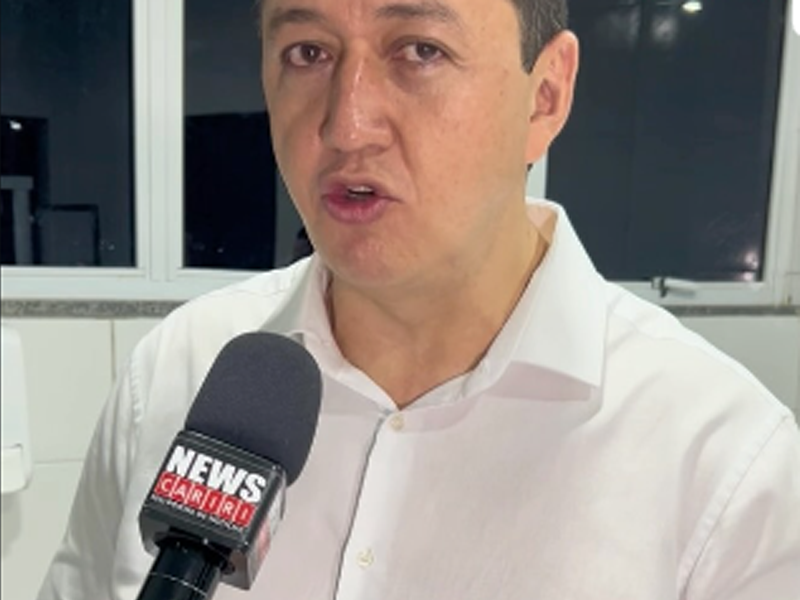 Vídeo: Glêdson diz que volta do Zona Azul se deu a pedido dos representantes do comércio, que secretaria está fiscalizando operação e que “políticos estão fazendo teatro”, da situação