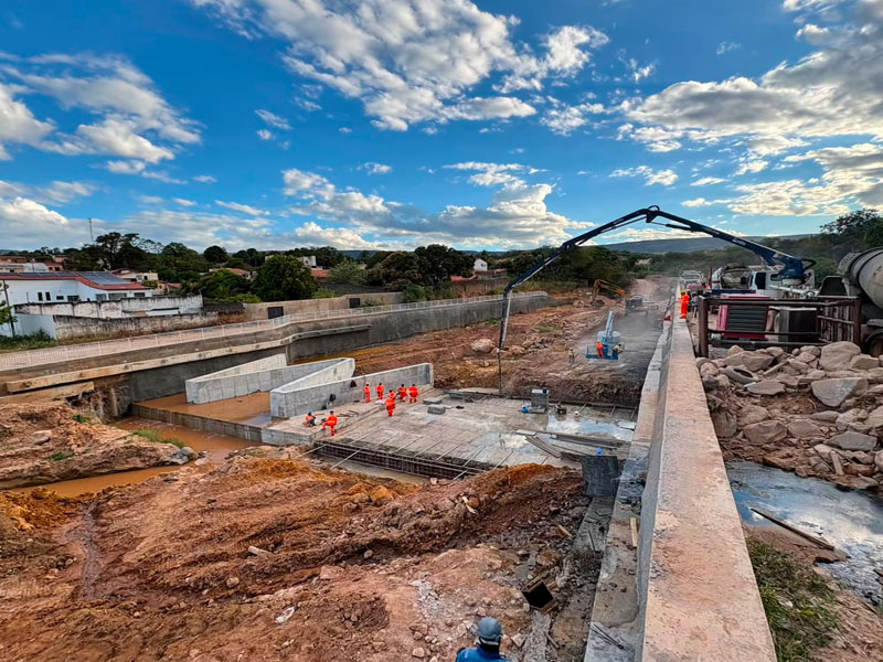 Prefeito André Barreto anuncia avanço das obras do Canal do Rio Granjeiro, com 58% de execução