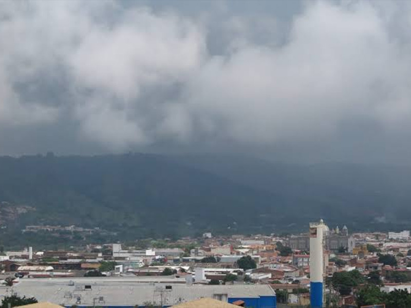 Cariri tem previsão de chuva fraca e temperaturas amenas até sexta-feira, aponta Funceme