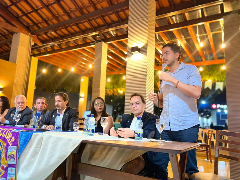 Nova Diretoria do Lions Clube toma posse e inicia Ano Leonístico com compromisso de servir à comunidade