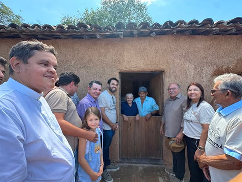 Casa onde nasceu Patativa do Assaré é reaberta na Serra de Santana em Assaré
