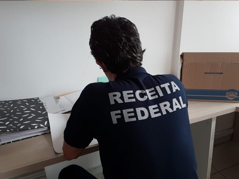 Receita Federal e Banco Central recebem autorização para novos concursos públicos
