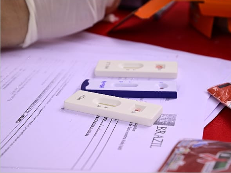 Juazeiro do Norte oferece testes rápidos gratuitos para hepatites virais durante o Julho Amarelo