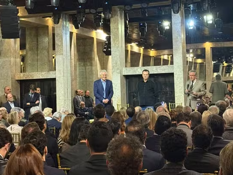 Kassab afirma que Centrão está com Lula e diz que chance de Flávio Bolsonaro vencer é “zero”