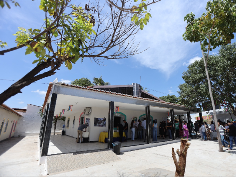 Centro de Artesanato Mestra Maria Cândido oferece curso gratuito de modelagem em argila em Juazeiro do Norte