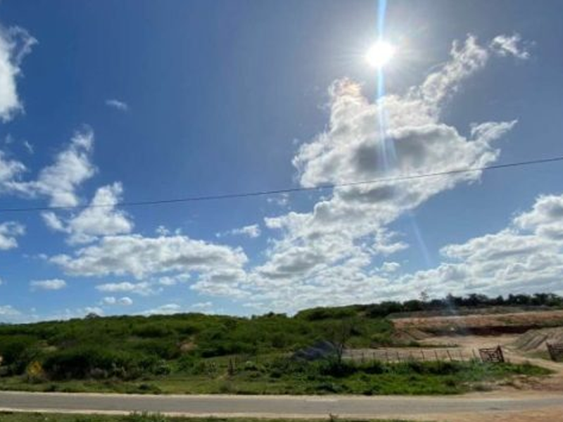 Cariri terá fim de semana de céu aberto e temperaturas de até 34°C, aponta previsão