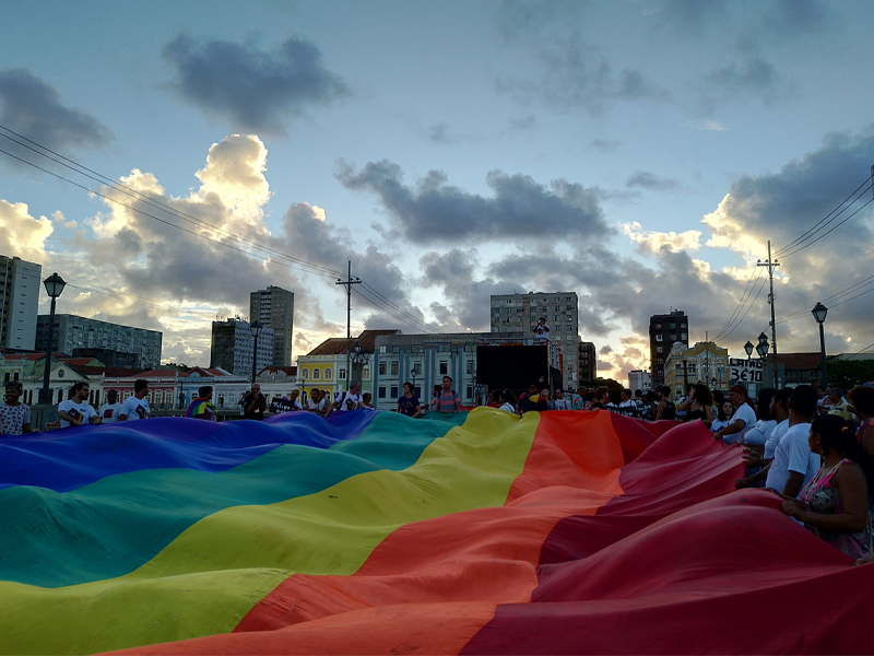 Número de candidaturas LGBT+ bate recorde nas eleições de 2026