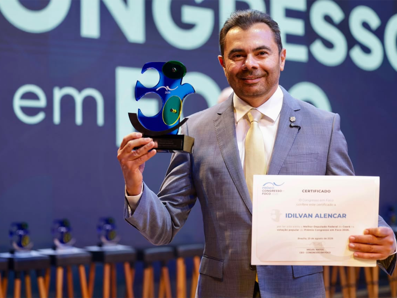 Idilvan Alencar é eleito o melhor deputado federal do Ceará no “Oscar da política brasileira”
