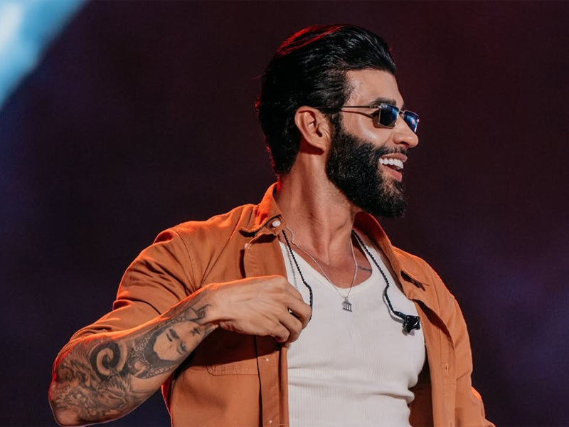 Justiça manda Gusttavo Lima pagar R$ 148,8 mil por número de telefone citado em música