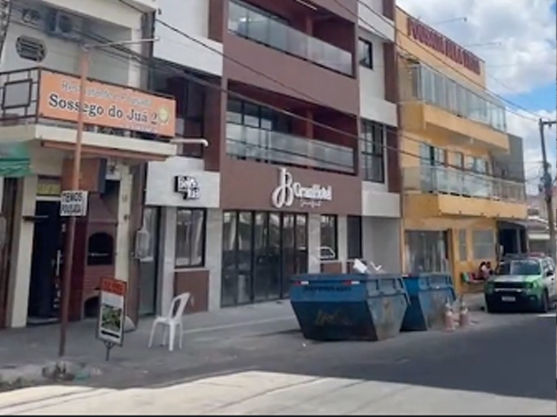 🔴AO VIVO: operário morre após sofrer acidente de trabalho num prédio em obras no centro de Juazeiro do Norte