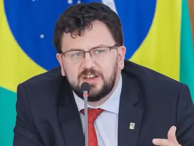 Ex-chefe de gabinete de Lula, Marcola, deixa campanha após repercussão de empréstimo