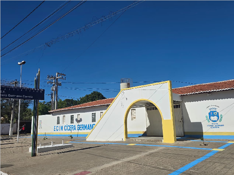 Escolas municipais de Juazeiro do Norte passam por manutenção e melhorias no início do segundo semestre