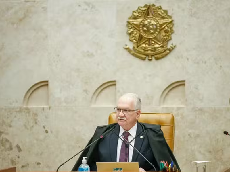 Fachin diz que críticas ao STF fortalecem a democracia durante reabertura dos trabalhos