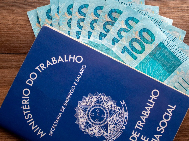Salário mínimo pode subir para R$ 1.741 em 2027, com aumento de 7,4%