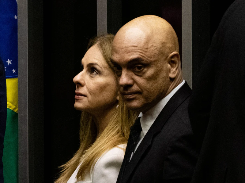 Moraes se declara impedido em ação sobre registros de visitas da esposa ao Senado