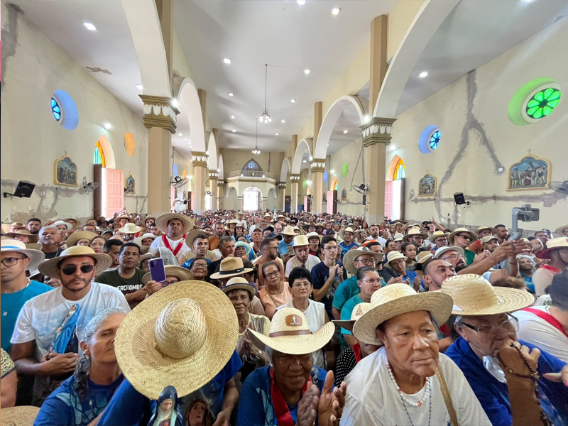 🔴AO VIVO: “Bênção dos Chapéus” marca despedida da Romaria de Nossa Senhora das Dores em Juazeiro do Norte