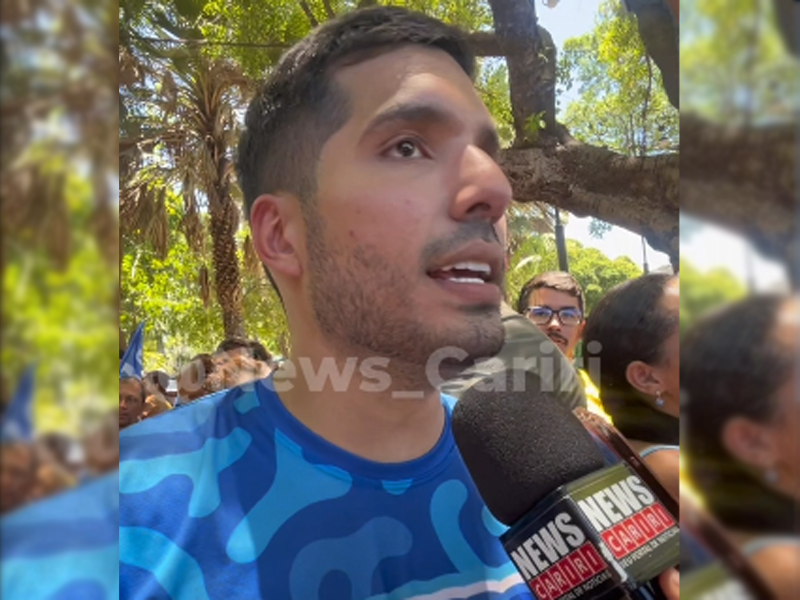 Vídeo: André Fernandes fala sobre agenda de Flávio Bolsonaro no Ceará, avalia votos cruzados para governador e presidente e fala sobre desempenho nas Urnas