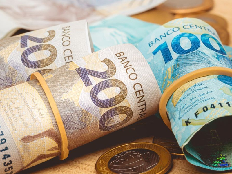 Arrecadação federal supera R$ 2 trilhões nos primeiros oito meses de 2026