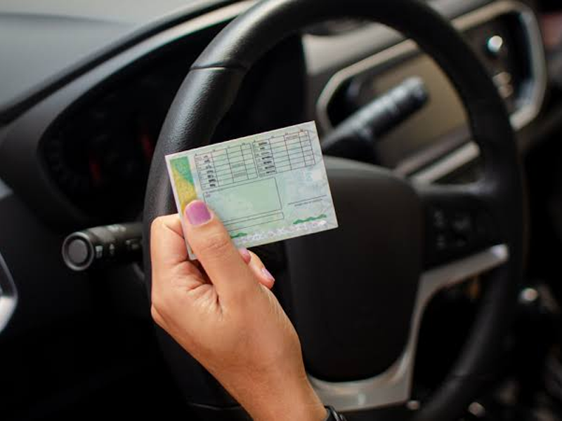 Autoescola realiza sorteio de habilitação com taxas do Detran incluídas; veja como participar