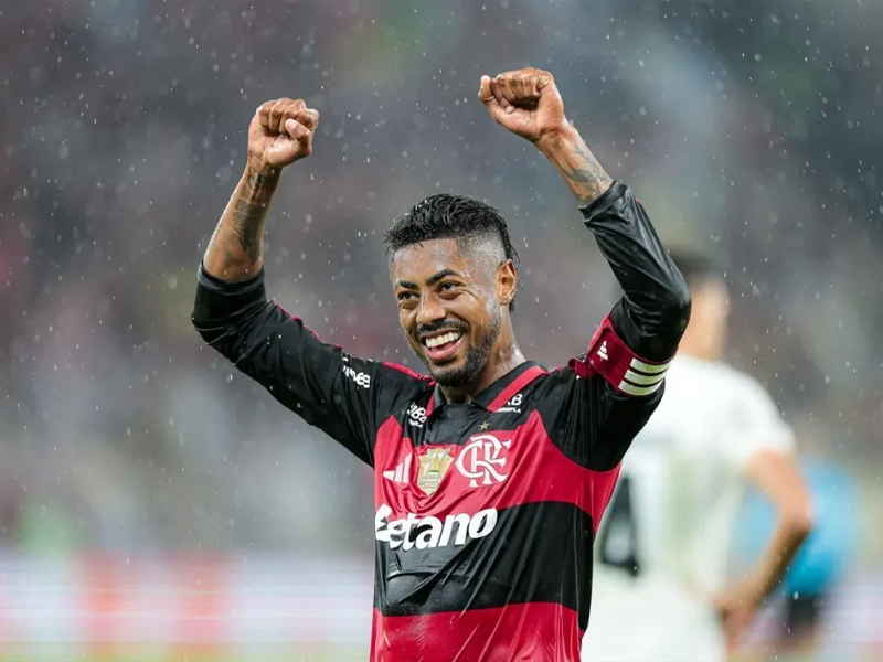 Flamengo vence Corinthians por 2 a 1 e reassume liderança do Brasileirão