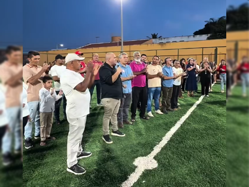 Prefeito Zé Gordinho inaugura, areninha no distrito de Riacho Grande, em Araripe