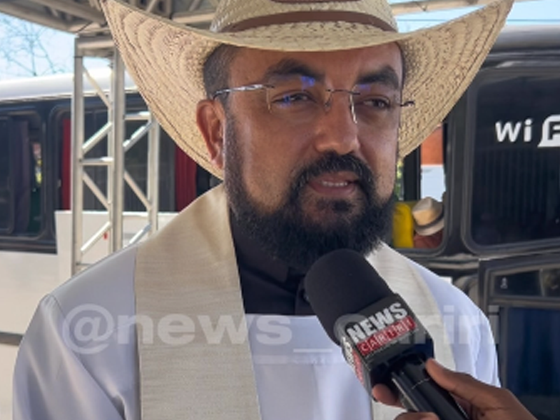 Vídeo: Padre Cícero José destaca tradição da “Procissão dos bombons” na véspera do encerramento da romaria das dores em Juazeiro do Norte