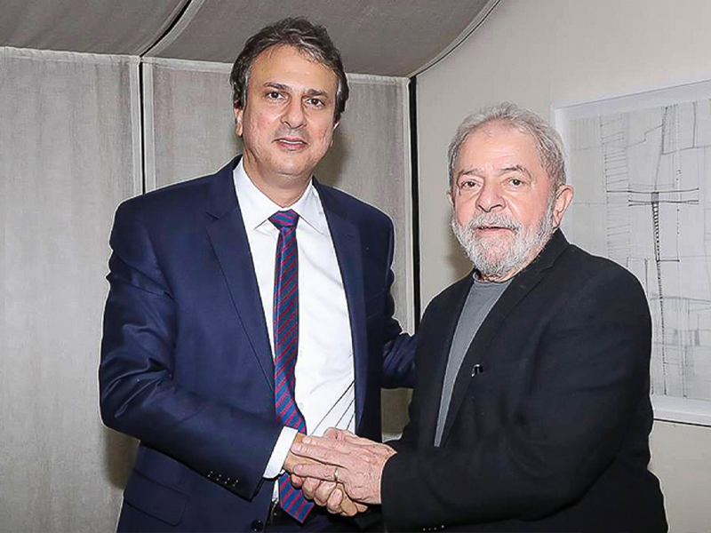 Camilo Santana ganha destaque no comando da campanha de Lula no 2º turno