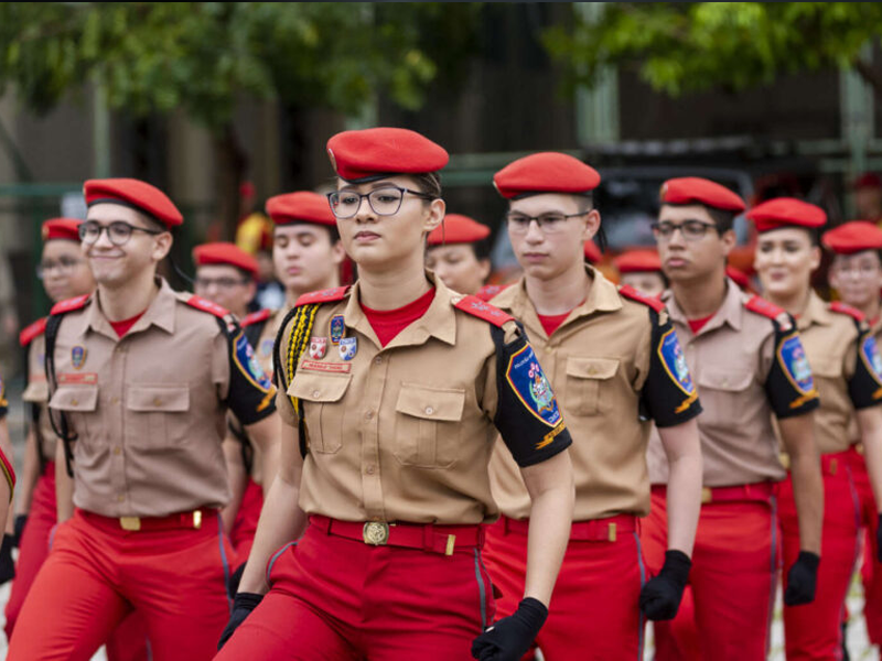 Colégios da Polícia Militar e do Corpo de Bombeiros do Ceará abrem seleção para novos alunos em 2027