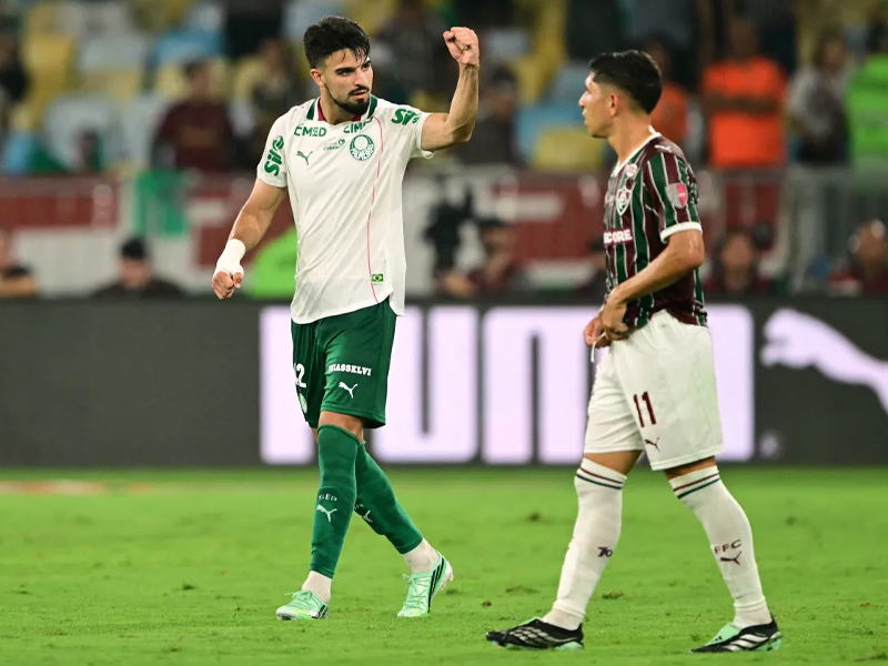 Palmeiras vence o Fluminense no Maracanã e sai na frente na semifinal da Libertadores