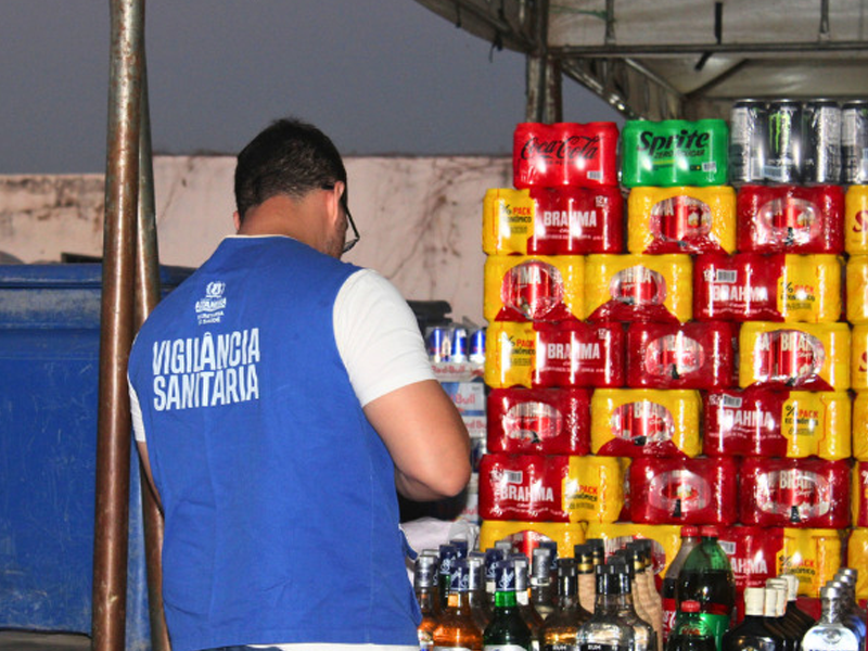 Vigilância Sanitária orienta comerciantes e fiscaliza barracas durante os Festejos de Outubro de Altaneira