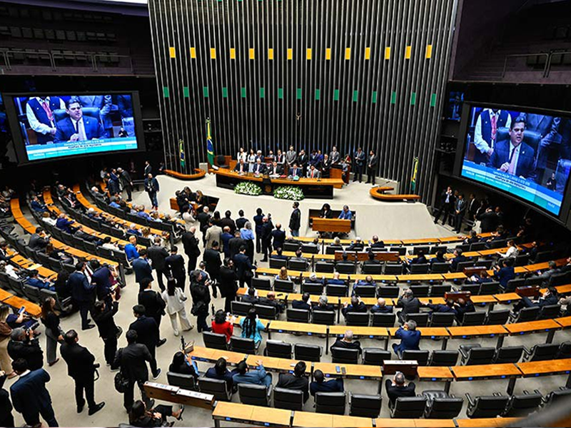 Senado inicia debate sobre fim da escala 6×1 nesta terça-feira (02)